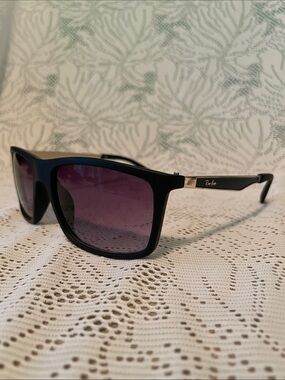 Ray-Ban Black Frame Sunglasses with Black Gradient Lenses